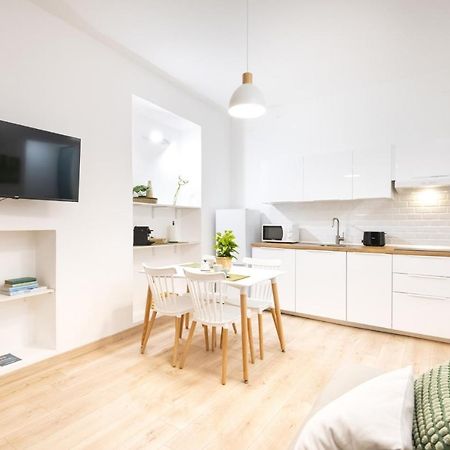 Easylife - Appena Ristrutturato Con Tutti I Comfort Mailand Exterior foto